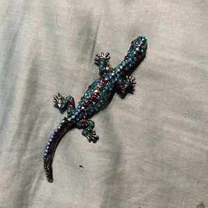 Lizard with Blue/Purple Rhinestones with Articulated Tail